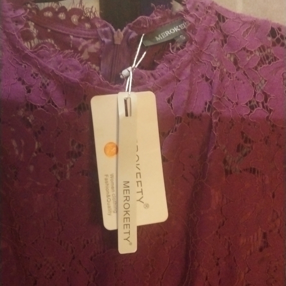 Merokeety Plum Lace Cap‎ Sleeve Cocktail Holiday Special Occasion Dress Sz S - Picture 3 of 3